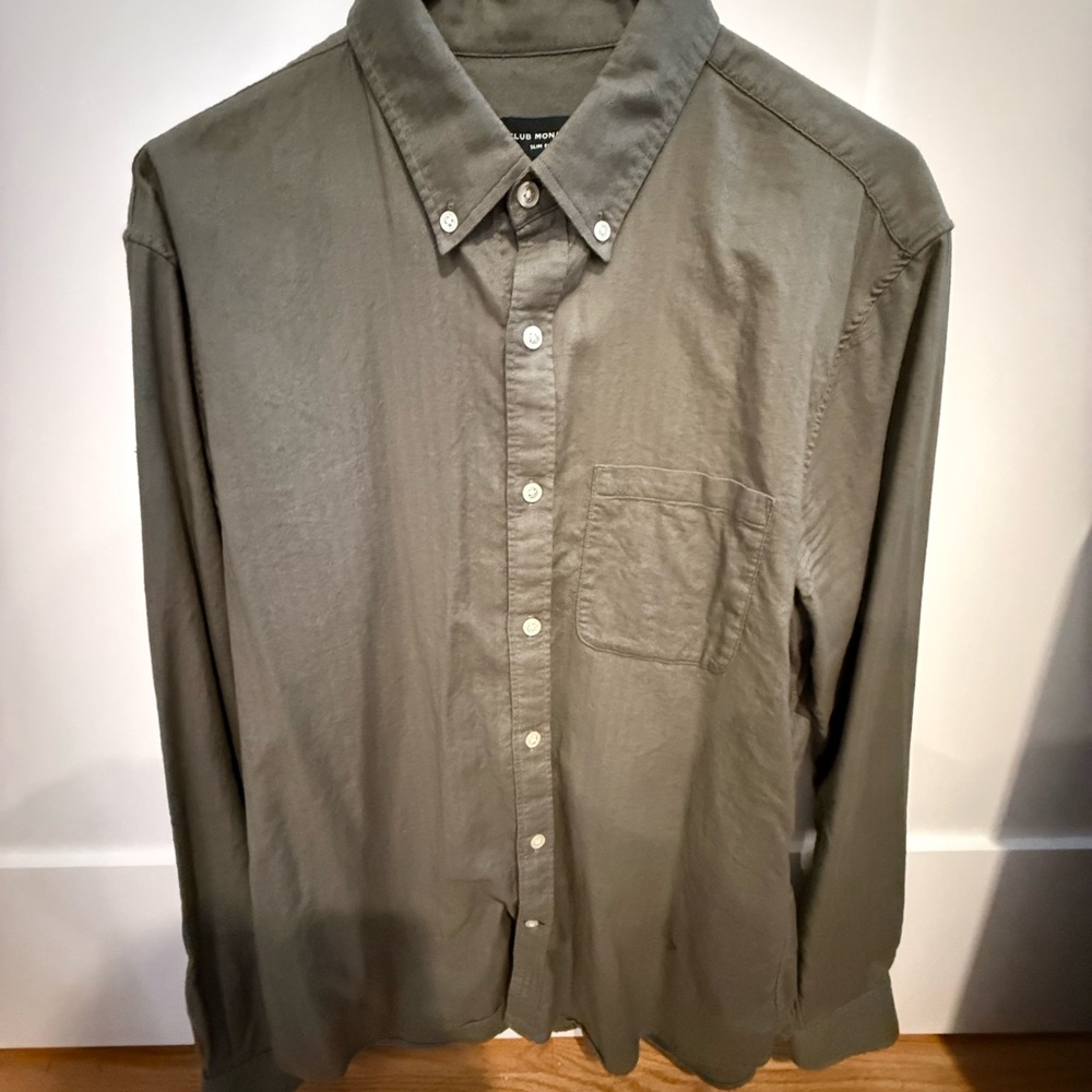 Club Monaco Green Casual Button Down Shirt